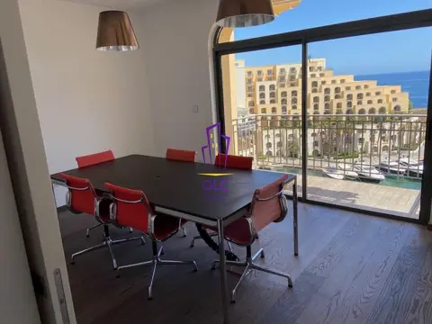 Office to rent in St. Julians