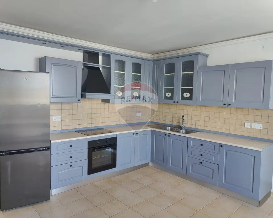 2 bedroom Penthouse to rent in Marsascala