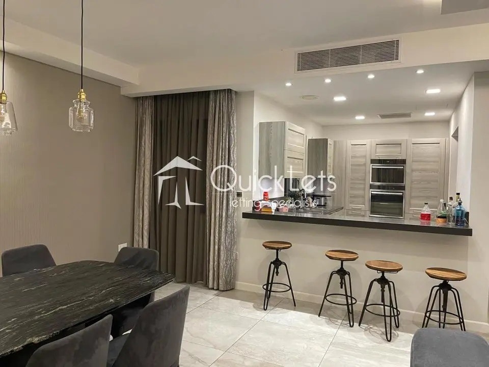 2 bedroom Apartment to rent in Sliema