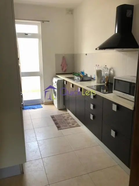 1 bedroom Maisonette to rent in St. Julians