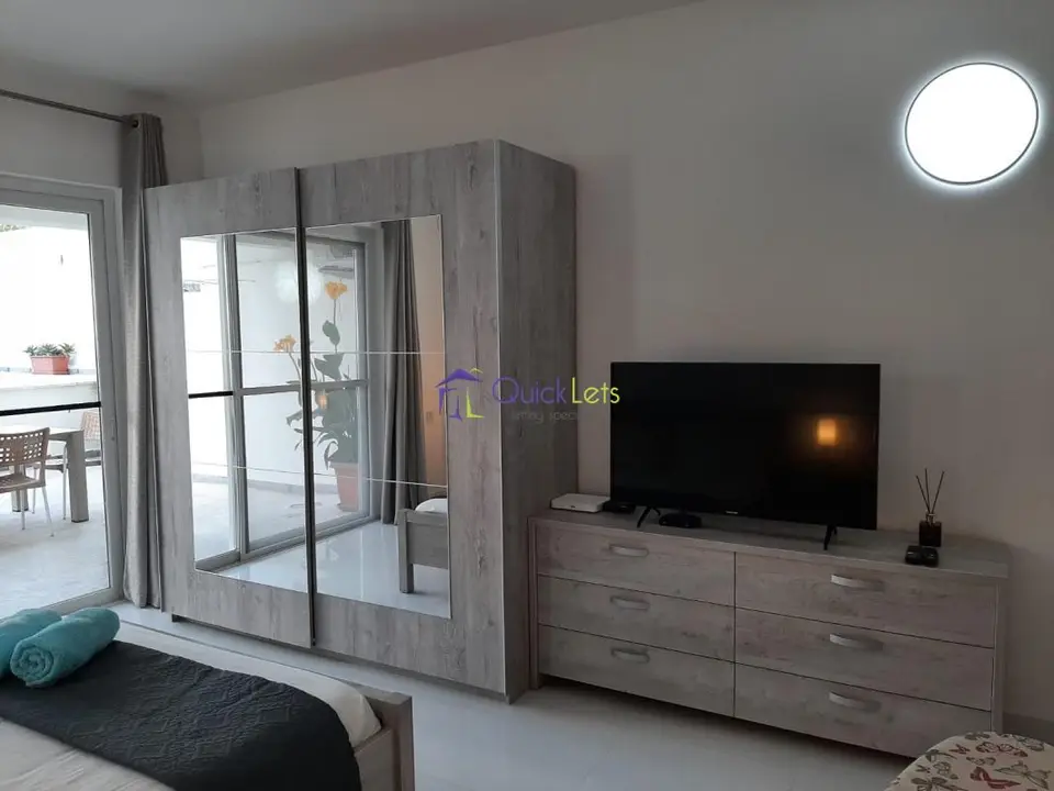 1 bedroom Apartment to rent in Swieqi