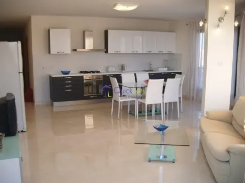2 bedroom Apartment to rent in Bugibba