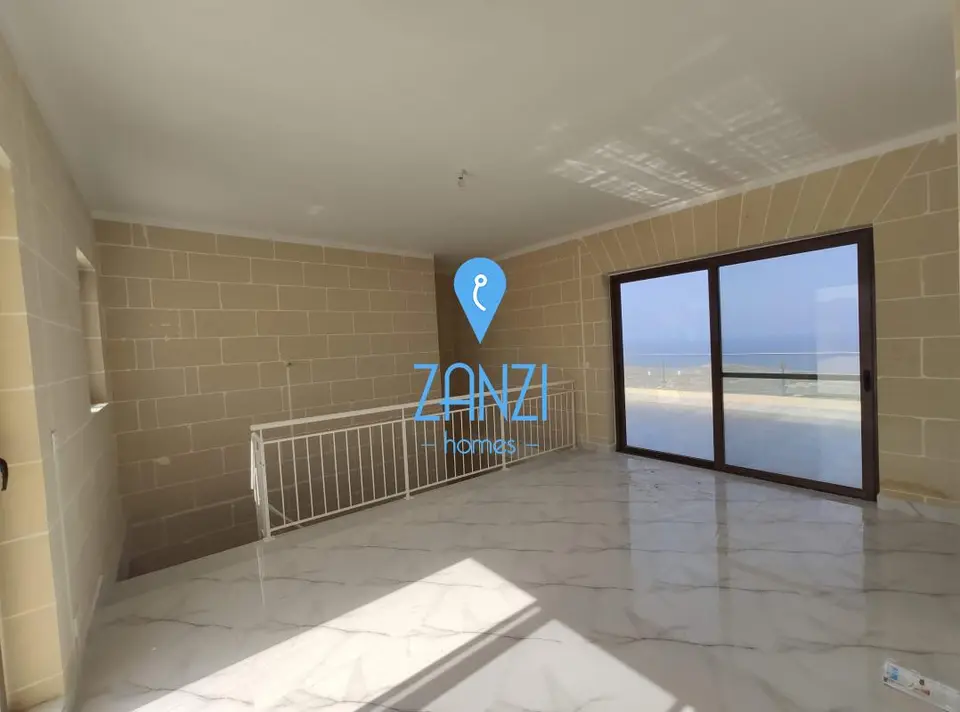 5 bedroom Terraced House for sale in Gozo - Zebbug