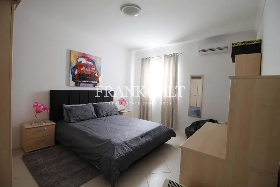 St Julians, Furnished Apartment