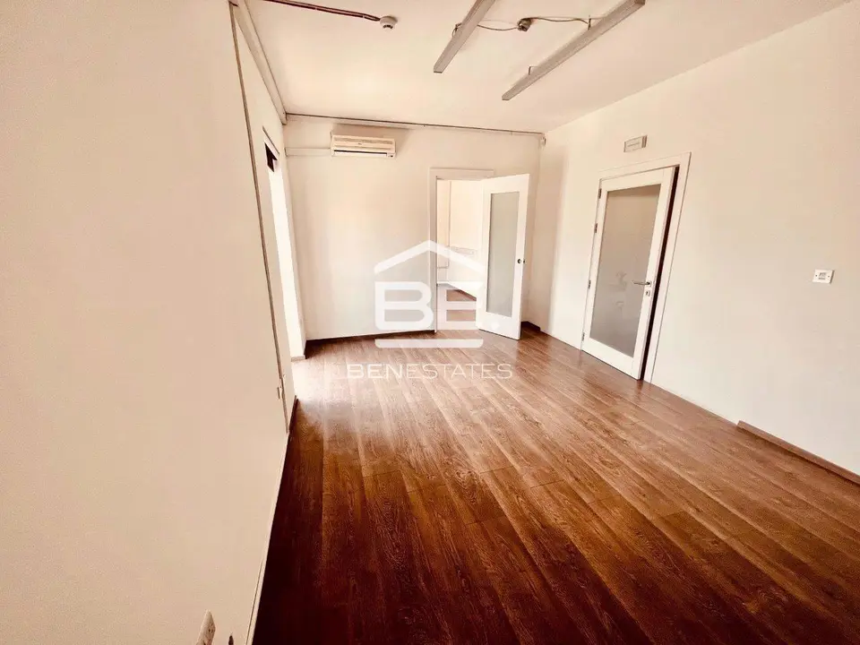 Commercial to rent in Hamrun
