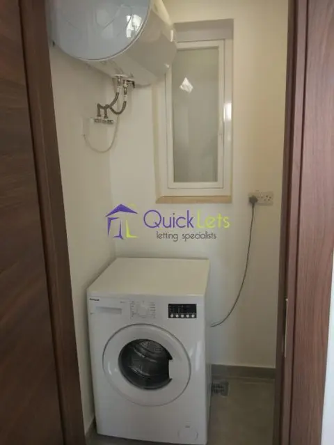 3 bedroom Apartment to rent in Ta' Xbiex