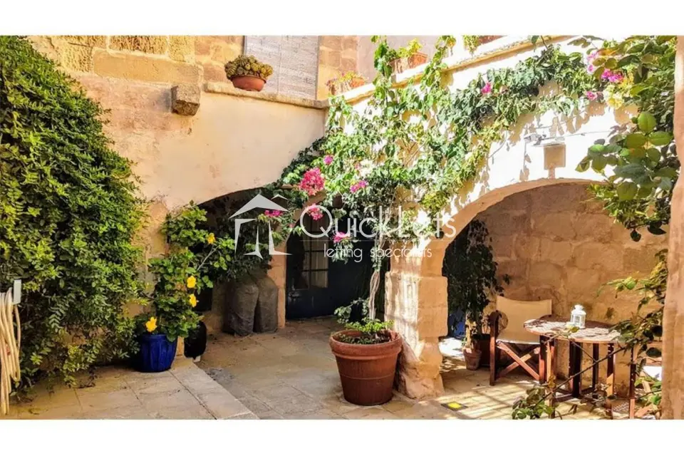4 bedroom Farmhouse to rent in Gozo - San Lawrenz