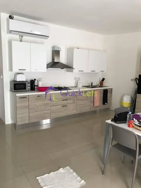 2 bedroom Apartment to rent in Sliema