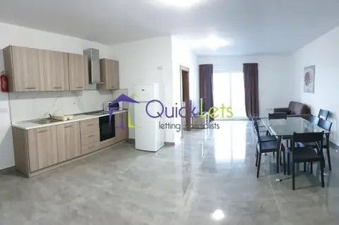 4 bedroom Apartment to rent in Marsaskala