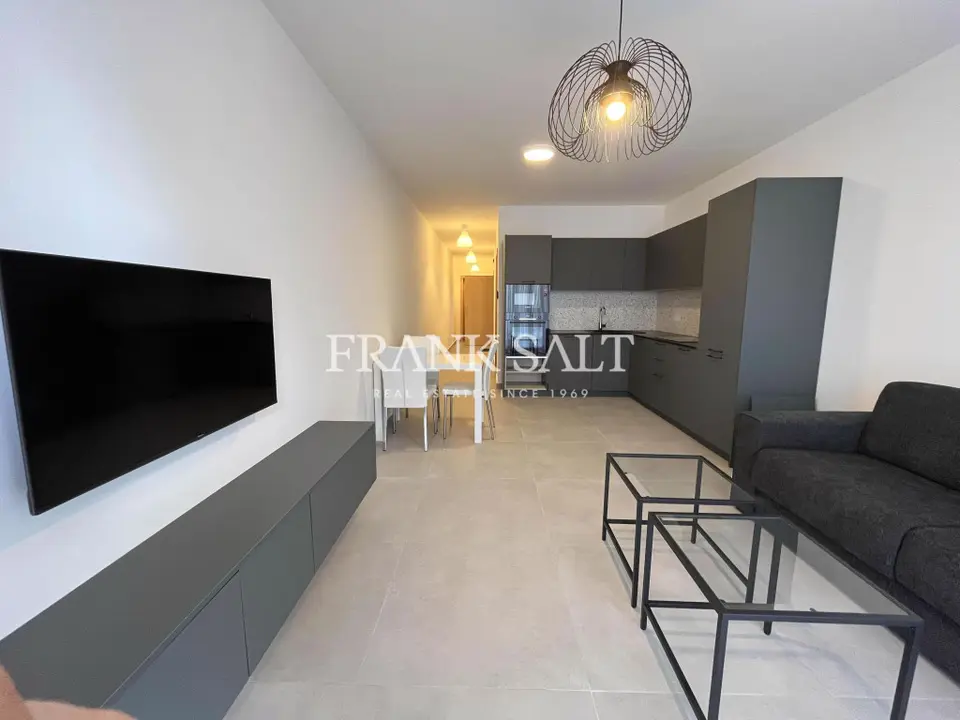 Swieqi, Furnished Apartment