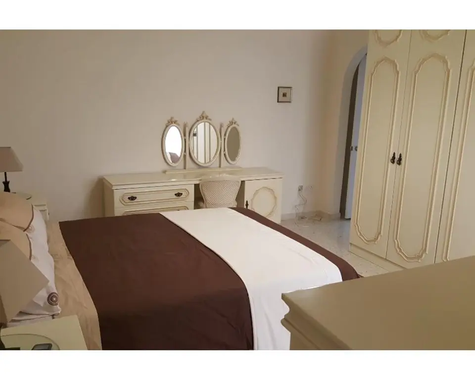 3 bedroom Maisonette Solitary to rent in Iklin