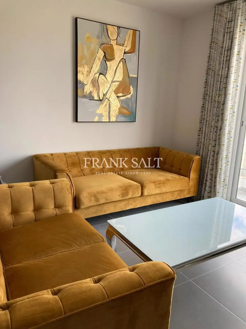 Xemxija, Furnished Apartment