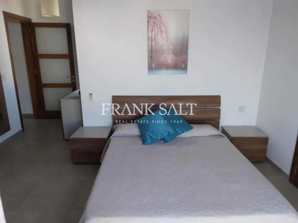 Iklin, Furnished Penthouse