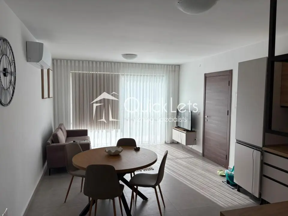 2 bedroom Penthouse to rent in Marsaxlokk