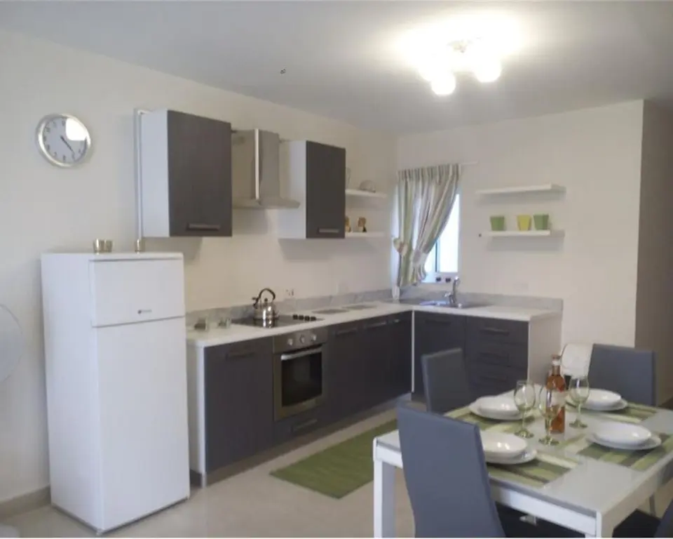 2 bedroom Apartment to rent in Marsascala