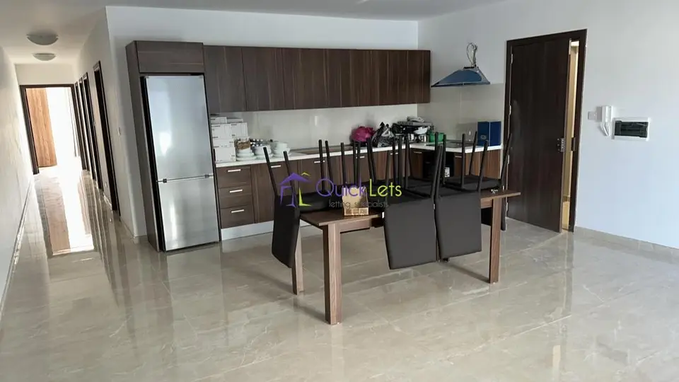 3 bedroom Apartment to rent in Rabat
