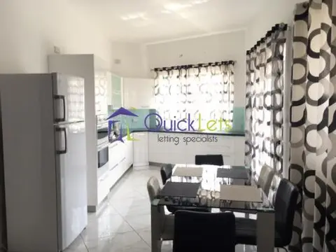 2 bedroom Apartment to rent in Bugibba