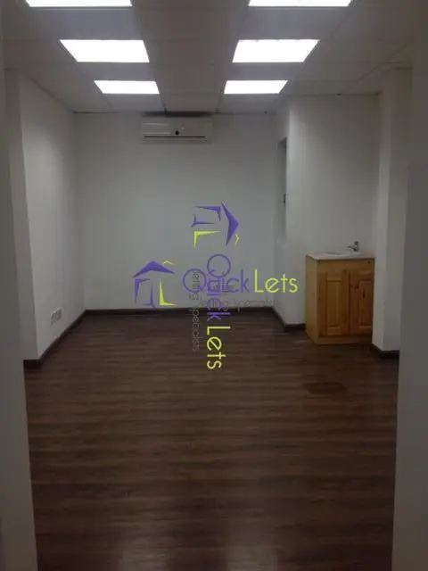 Office to rent in Msida