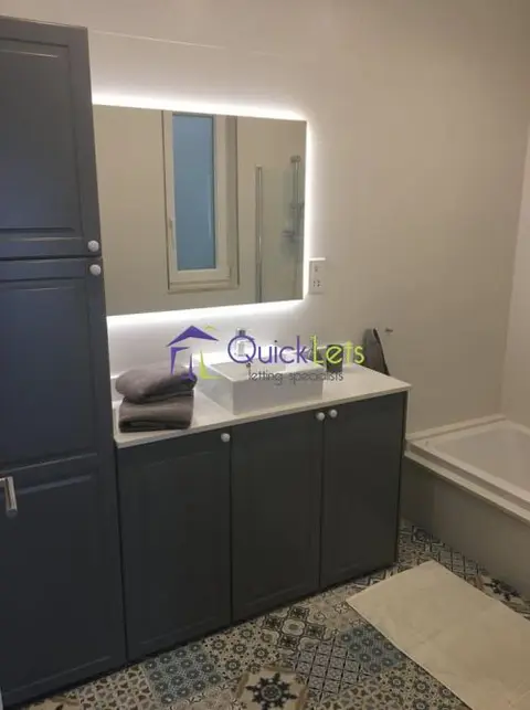 2 bedroom Apartment to rent in Gzira