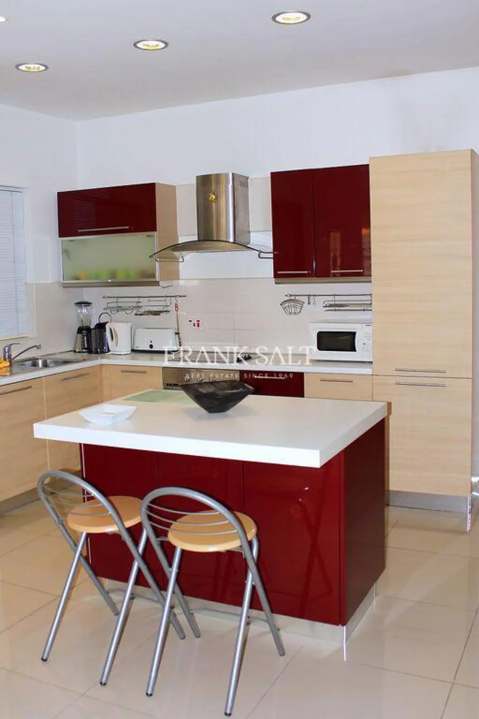 St Julians, Apartment
