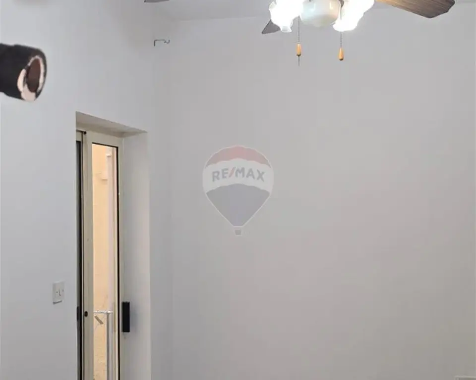 3 bedroom Apartment to rent in Marsascala