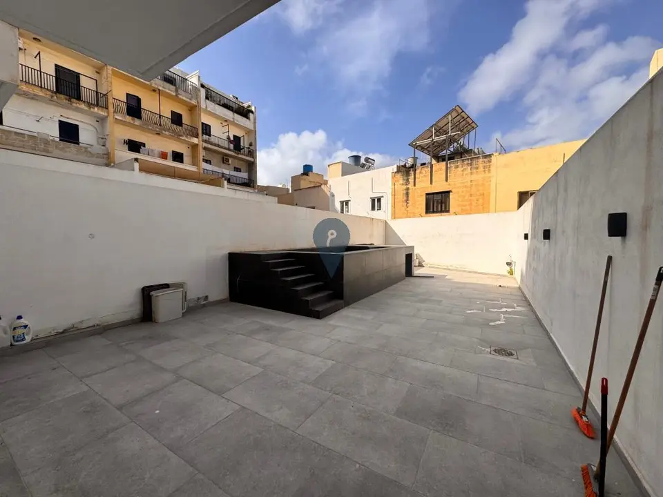 3 bedroom Ground Floor Maisonette for sale in Fgura