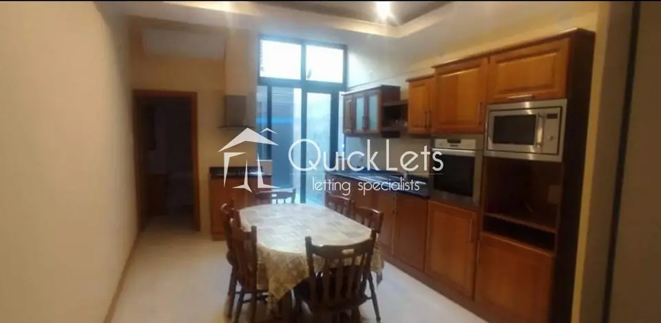 3 bedroom Townhouse to rent in Marsaskala