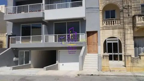 Office to rent in Attard