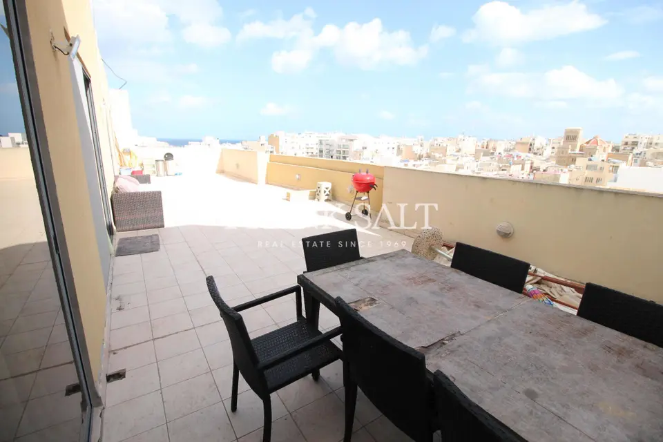 Sliema, Furnished Penthouse