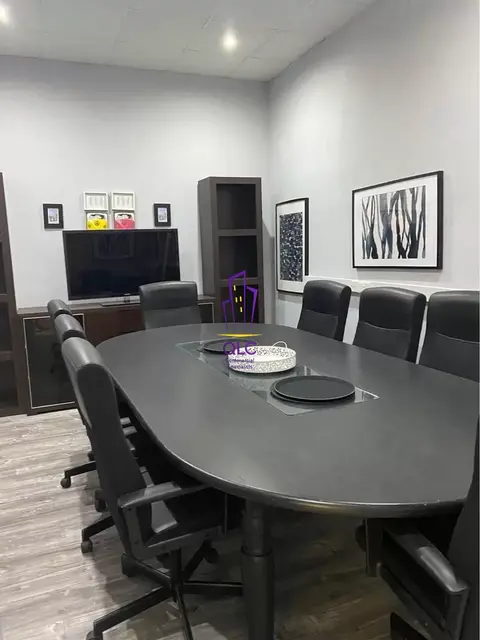Office to rent in Paola