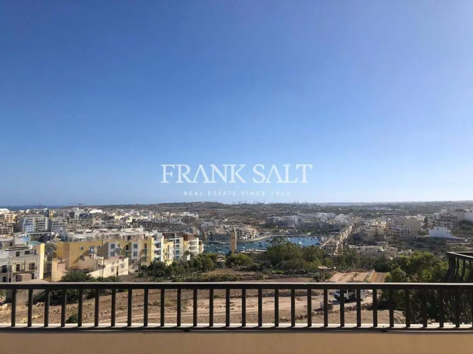 Marsascala, Furnished Penthouse