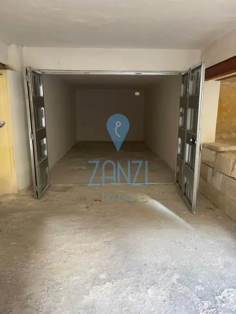 Garages / Garage Space for sale in Gzira