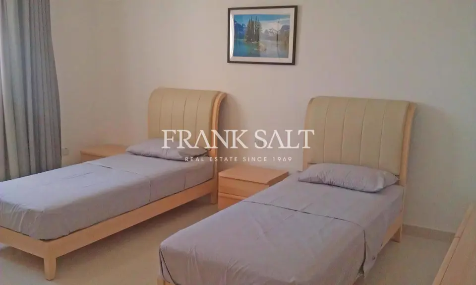 Sliema, Furnished Penthouse