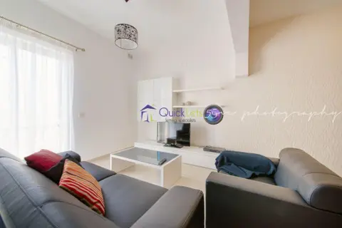 3 bedroom Apartment to rent in Gzira