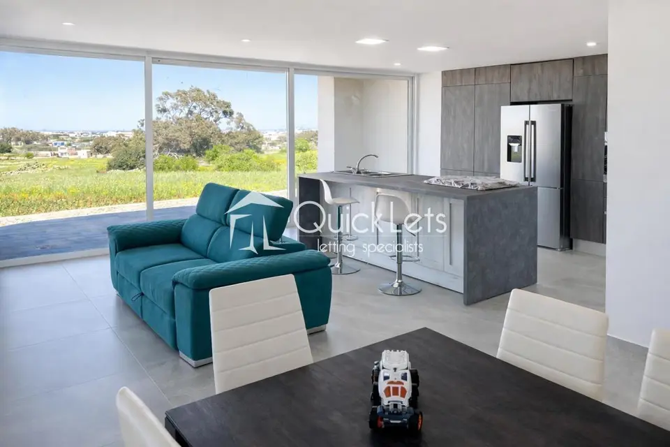 3 bedroom Apartment to rent in Zurrieq