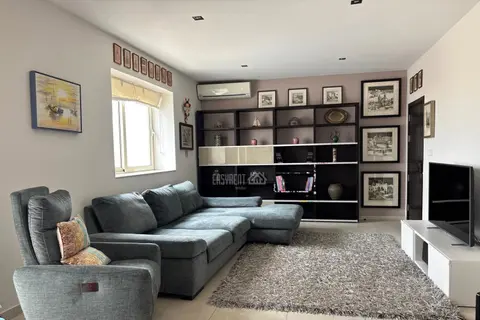 3 Bedroom Apartment To Rent in Siggiewi