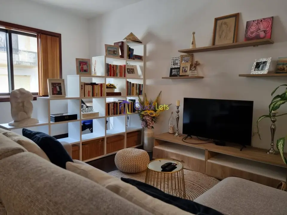 2 bedroom Maisonette to rent in Gharghur