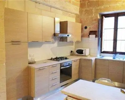 3 bedroom House of Character to rent in Zebbug