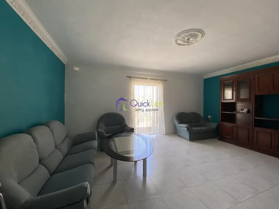 3 bedroom Apartment to rent in Marsaskala