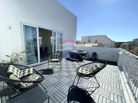3 bedroom Penthouse to rent in Swieqi