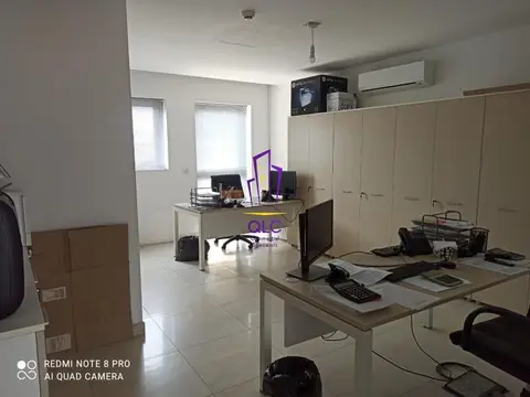 Office to rent in Swatar