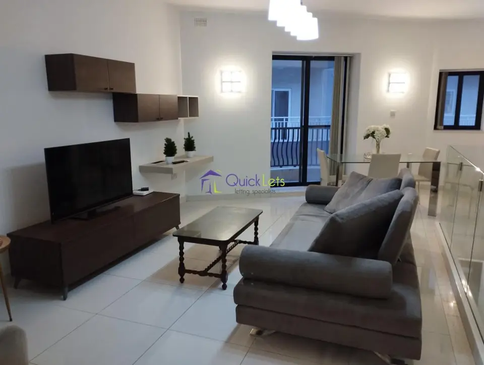 3 bedroom Maisonette to rent in Zebbug