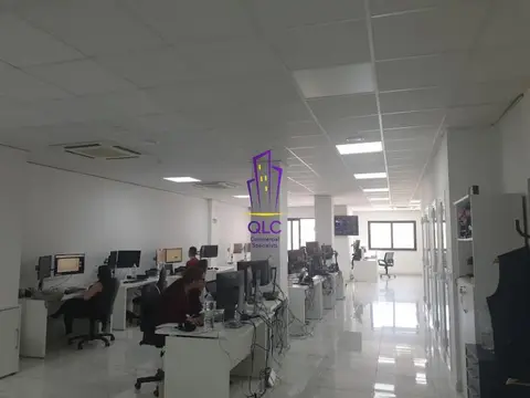 Office to rent in Sliema