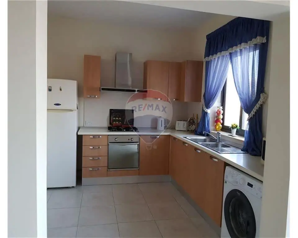 3 bedroom Apartment to rent in Qawra