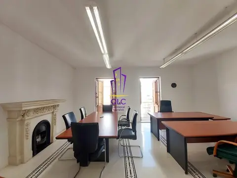 Office to rent in Valletta