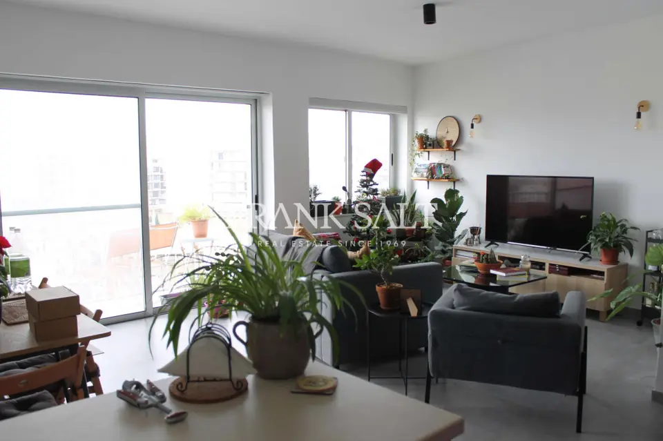 Msida, Furnished Apartment