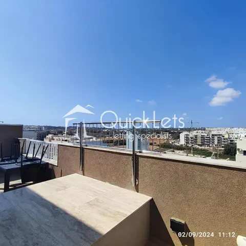 2 bedroom Penthouse to rent in Marsaskala