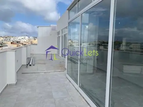 2 bedroom Penthouse to rent in Marsaskala
