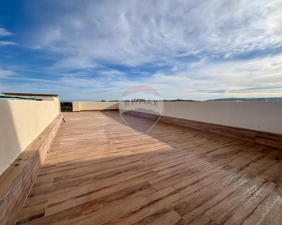 3 bedroom Penthouse for sale in Burmarrad