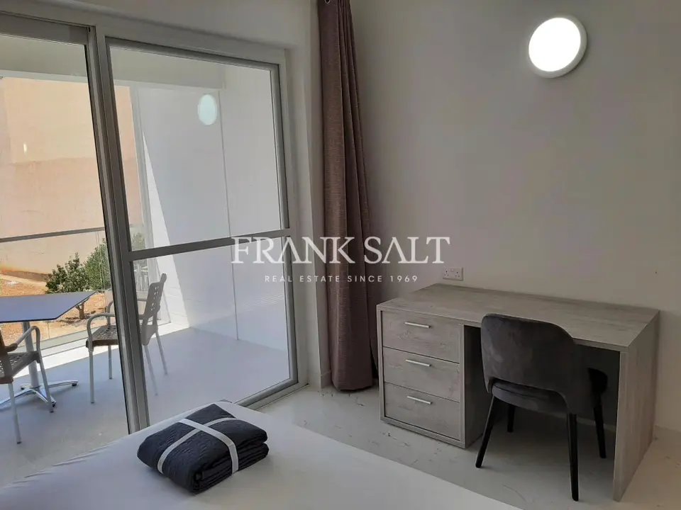 Swieqi, Furnished Apartment